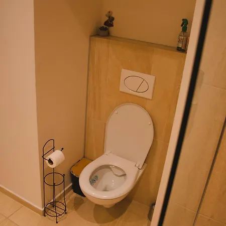 Vincent Apartman *