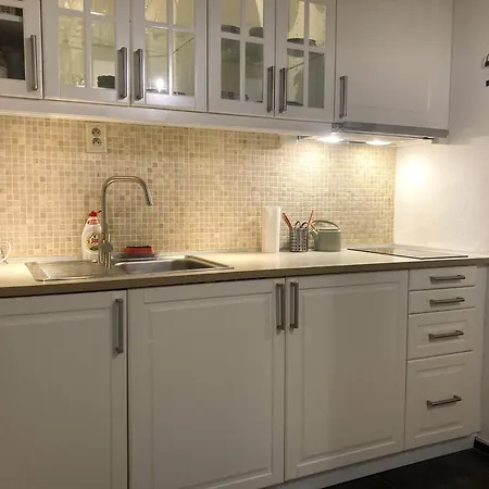 Vincent Apartment